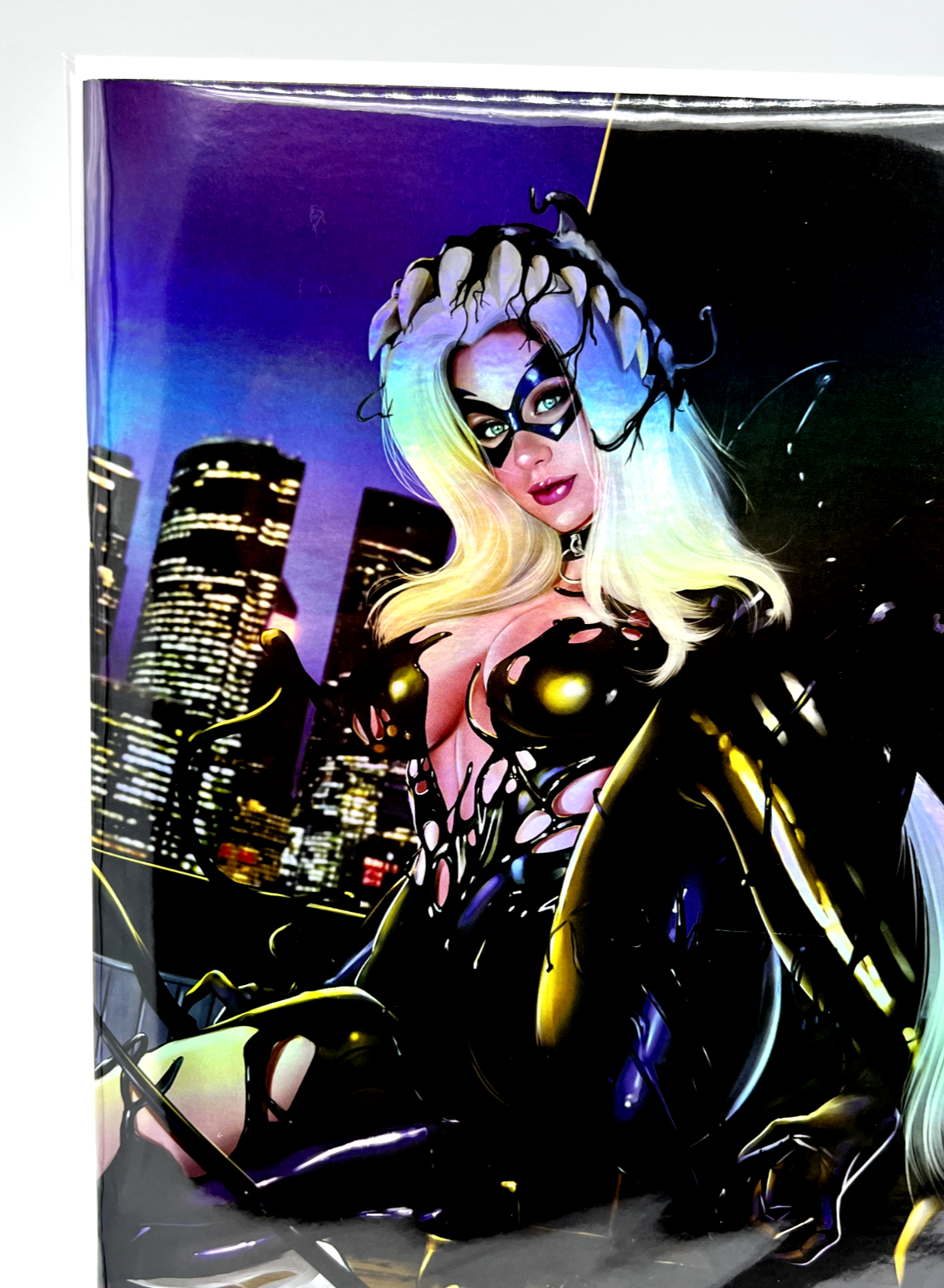 BLACK CAT VENOMIZED COSPLAY FERNANDO ROCHA VIRGIN FOIL LIMITED EDITION #14/20