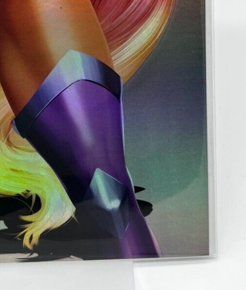 M HOUSE TEEN TITANS  STARFIRE FERNANDO ROACHA VIRGIN FOIL LIMITED EDITION 20