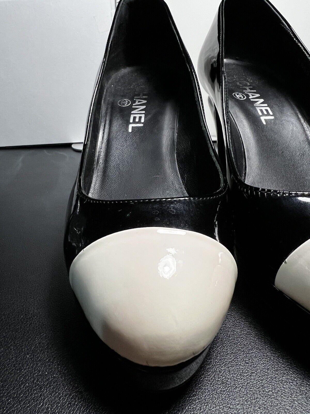 CHANEL Black WHITE Ivory Cap Toe Patent Leather Pumps 38.5 DESIGNER HEELS 7.5