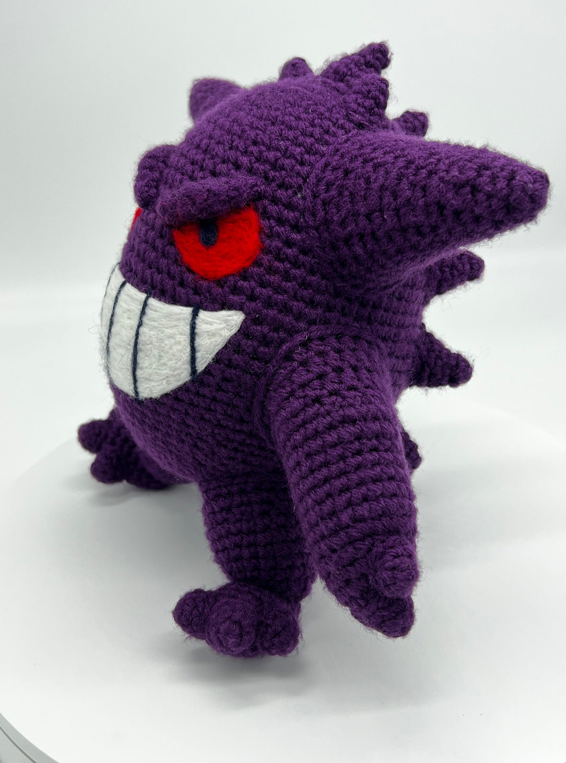 GENGAR POKEMON KNITTED AMIGURUMI